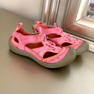 Pink Oshkosh sandals